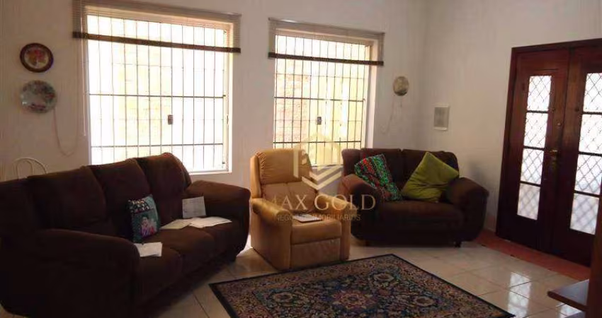 Casa com 4 dormitórios à venda, 200 m² por R$ 1.065.000,00 - Jardim Santa Clara - Taubaté/SP