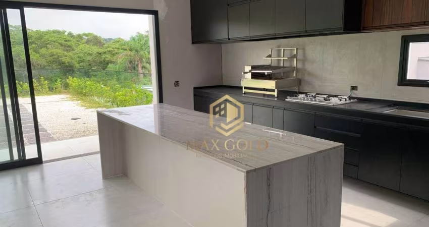Casa com 4 dormitórios à venda, 300 m² por R$ 2.740.000,00 - Chácara São Félix - Taubaté/SP