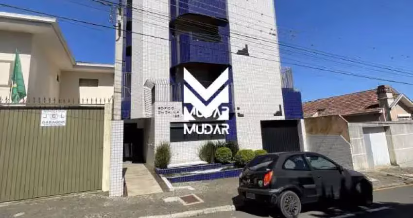 Apartamento semimobiliado com 3 quartos – edifício dona dalila