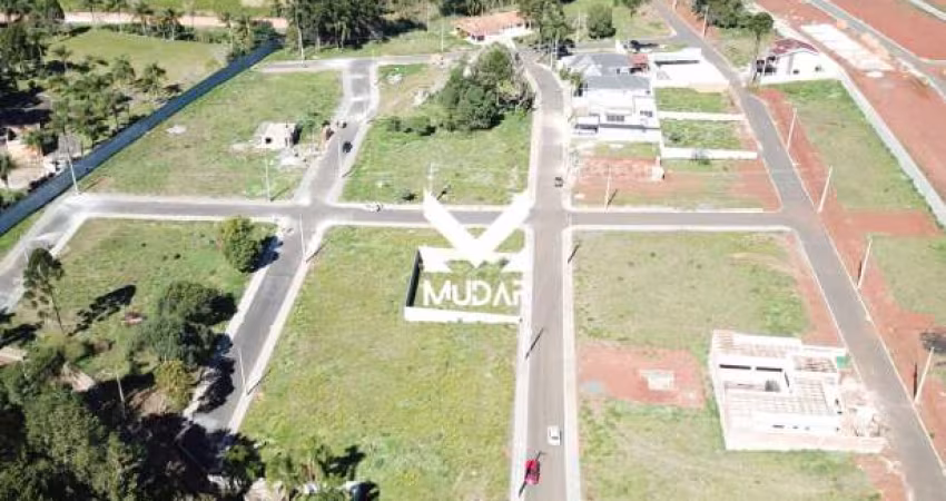 Terreno Duplo com 400 metros –  Condomínio Van Wilpe.