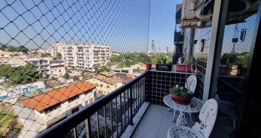 Com ampla vista livre espaçoso 2qts varanda lavabo cozinha e sala generosas prédio pastilhado lazer