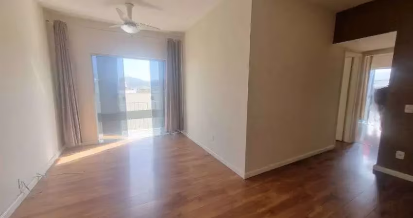 Ótimo apto c sala ampla 2qts(suíte) deps 3bhs piso novo cozinha planejada linda vista livre lazer