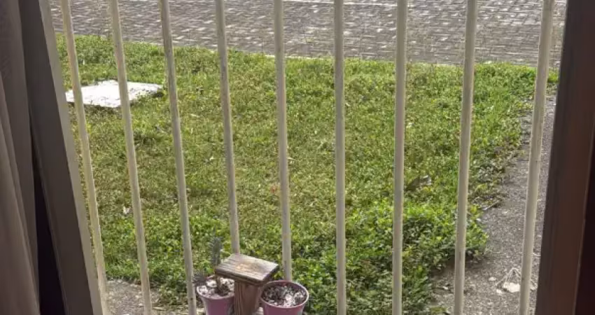 Apartamento com 2 quartos à venda na Estrada João de Abreu, 200, Monjolos, São Gonçalo