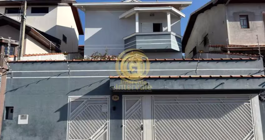 Casa com 3 quartos para alugar na Rua Hélio Dávila, Jardim Terras de São João, Jacareí