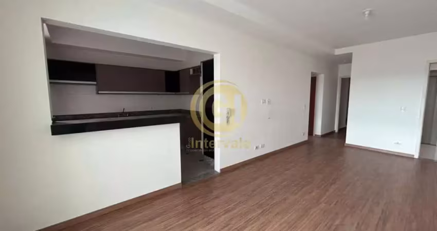Apartamento com 3 quartos para alugar na Rua João Américo da Silva, Centro, Jacareí