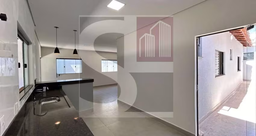 Casa para Venda em Uberlândia, Nova Uberlândia, 3 dormitórios, 2 suítes, 3 banheiros, 4 vagas