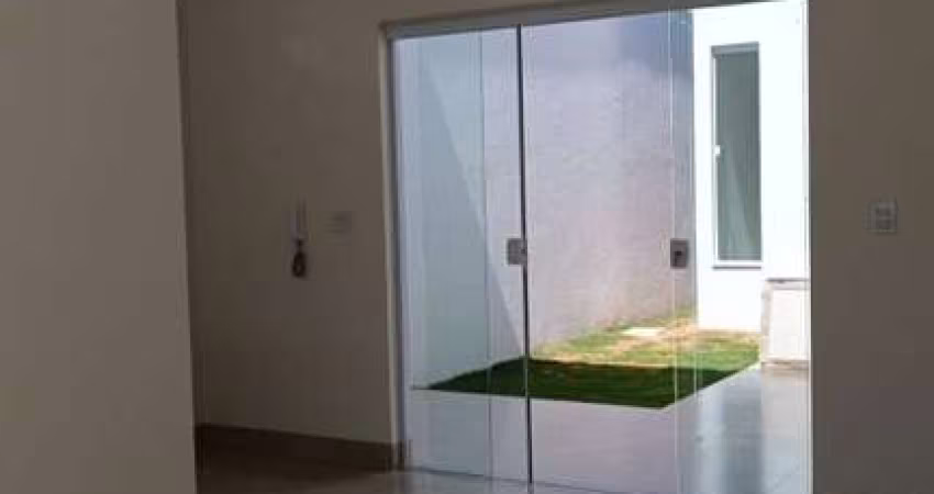 Casa para Venda em Uberlândia, Granada, 2 dormitórios, 1 suíte, 2 banheiros, 1 vaga