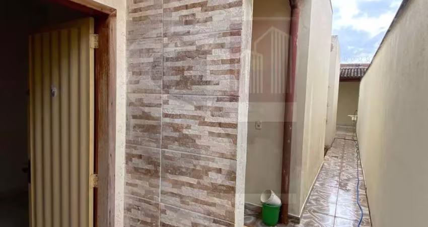 Casa para venda em uberlândia, loteamento portal do vale ii, 2 dormitórios, 1 banheiro, 1 vaga