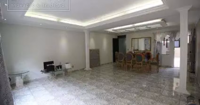 Casa com 3 quartos para alugar no Parque Jaçatuba, Santo André 