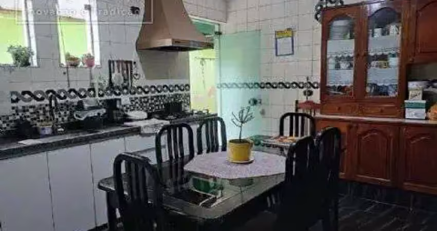 Casa com 3 quartos à venda na Vila Metalúrgica, Santo André 