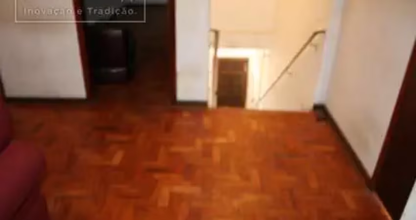 Casa com 4 quartos para alugar no Parque Jaçatuba, Santo André 