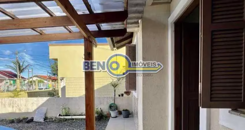 Casa com 2 dormitórios e amplo pátio à venda em tramandaí  litoral gaúcho