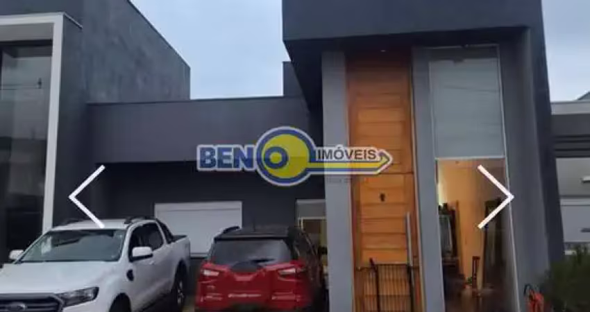 Beno imóveis vende  a casa dos seus sonhos em um condomínio fechado.