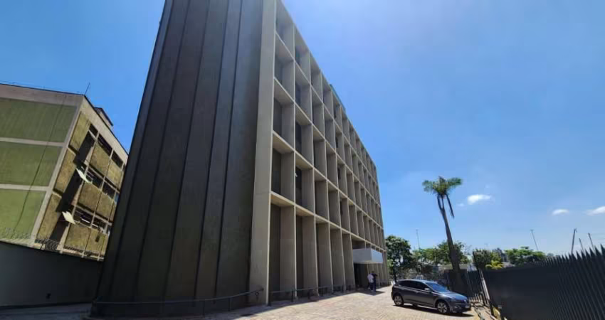 Prédio à Venda em Água Branca, São Paulo - SP