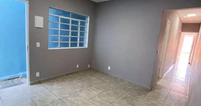 Oportunidade: casa espaçosa na rua monsenhor joão lauriano - jardim maracanã