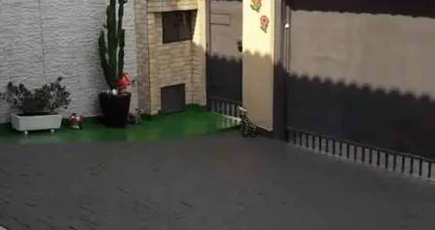 Sobrado a venda no horto florestal 3 dormitórios, 1suíte, 3 vagas, 220m²