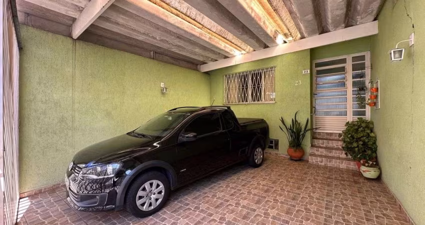 Sobrado a Venda - Santa Teresinha - 03 dormitórios, 04 vagas, 240 m² !!