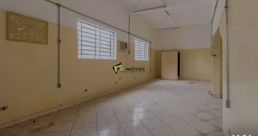 Salão Comercial para alugar - 80 m², 02 banheiros.