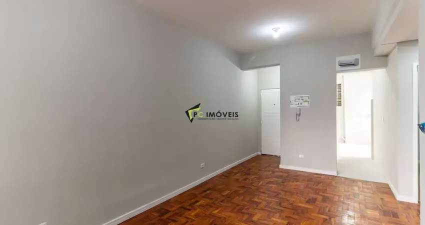 Apartamento a venda no centro com 2 quartos, 1 suíte, 1 banheiro, 1 vaga