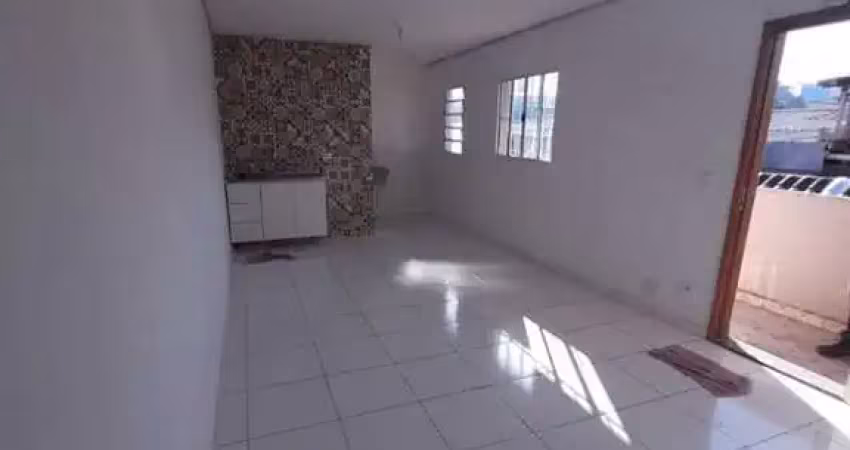 Casa com 2 quartos para alugar no Jardim Cachoeira, São Paulo 