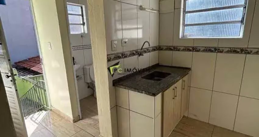 Casa com 1 quarto para alugar no Limão, São Paulo 