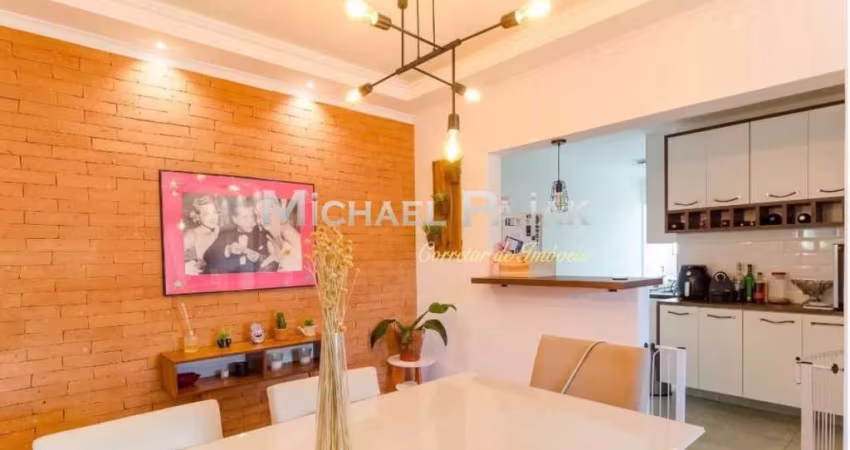 Excelente apartamento Reformado em Frente a Padaria Periquito Vila Mascote com 2 Dormitórios 2 vagas