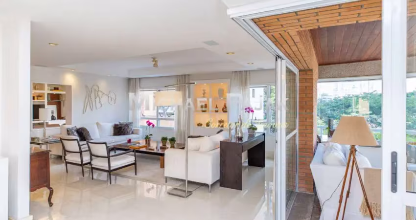 Apartamento com 3 quartos à venda na Rua Araguari, 418, Moema, São Paulo