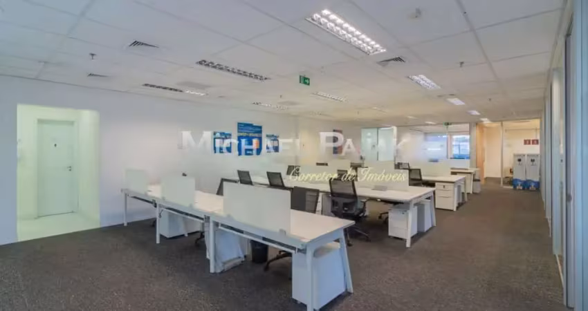 Sala comercial para alugar na Rua Catequese, 227, Butantã, São Paulo