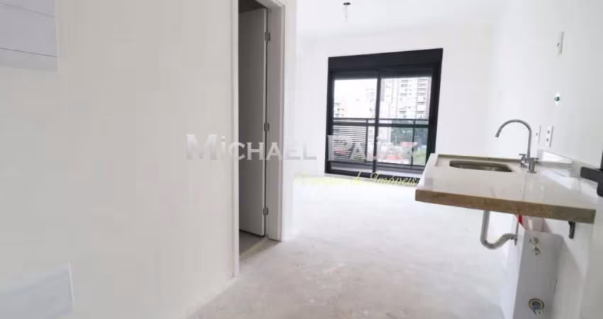 Studio a venda na Avenida Roque Petroni Júnior Michael Pajak (11) 99996-4550