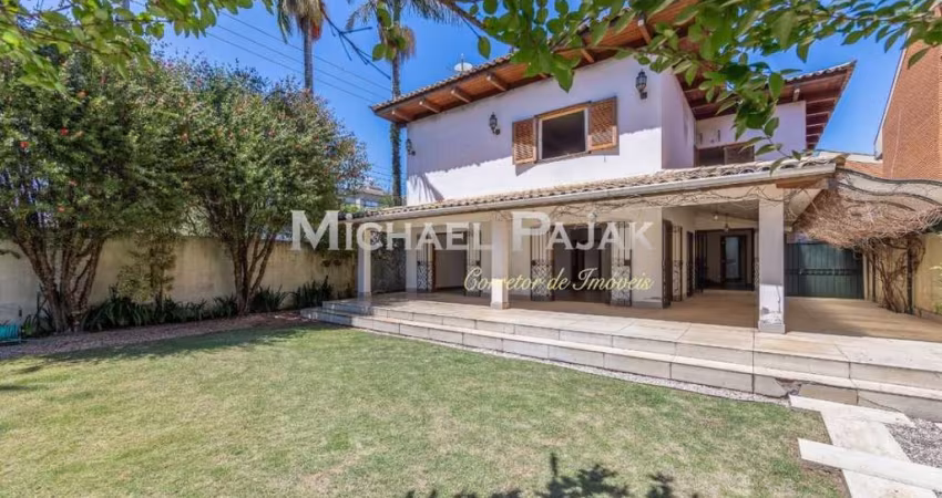 Casa com 7 quartos