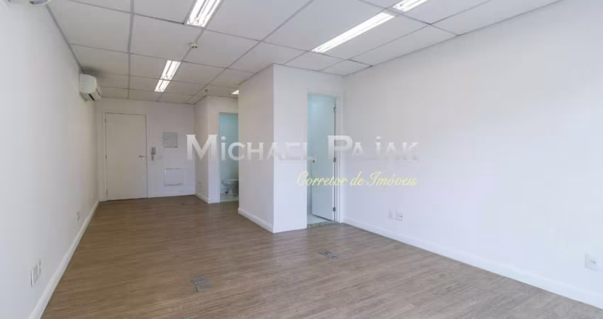 Conjunto comercial com 37m²