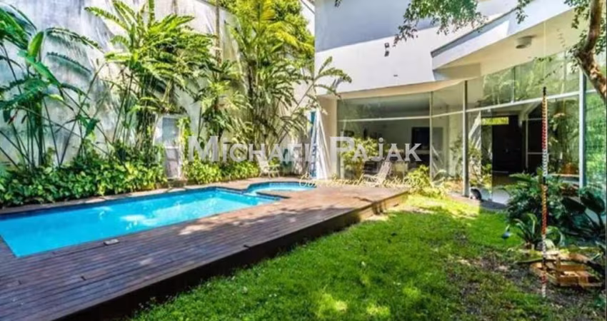 Casa com 4 quartos