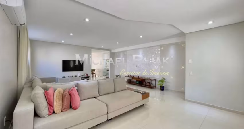 Casa em Condomínio na Cidade Ademar