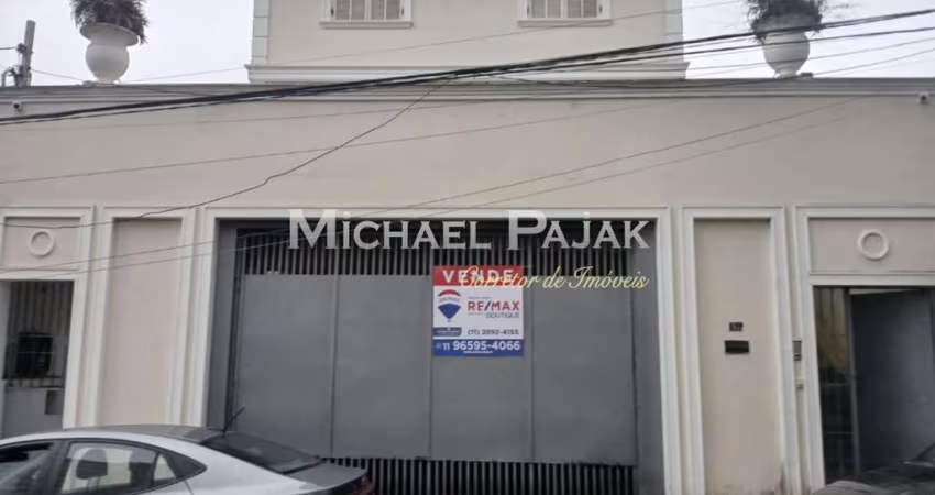 Casa tipo para venda com 4 quartos, sendo 2 suítes - Michael Pajak (11) 99996-4550