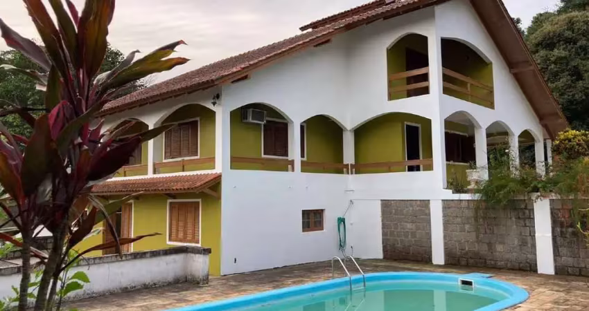Espetacular sítio, localizado em zona privilegiada da cidade de viamão
