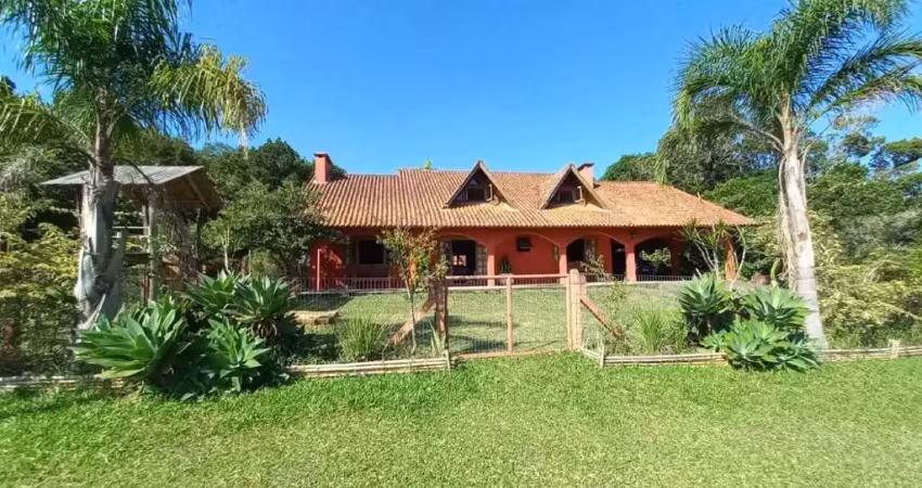 Chácara / sítio com 4 quartos à venda na Estrada Passo da Olaria, 1150, Fiuza, Viamão