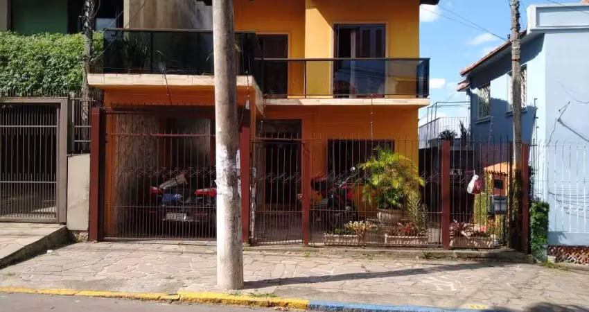 Casa com 3 quartos à venda na Rua dos Operários, 21, Centro, Viamão