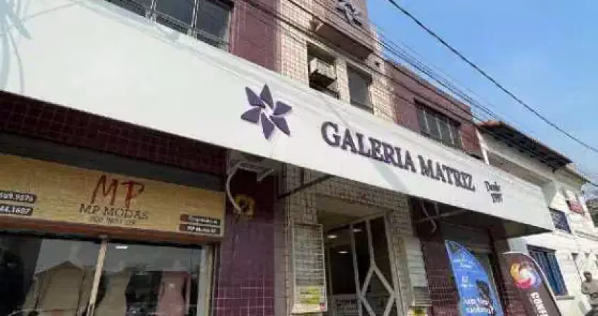 Sala comercial em uma das galerias mais movimentadas da cidade localizada no centro de viamão