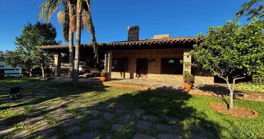 Casa à venda, 2 quartos, 1 suíte, 2 vagas, condomínio cantegril - viamão/rs