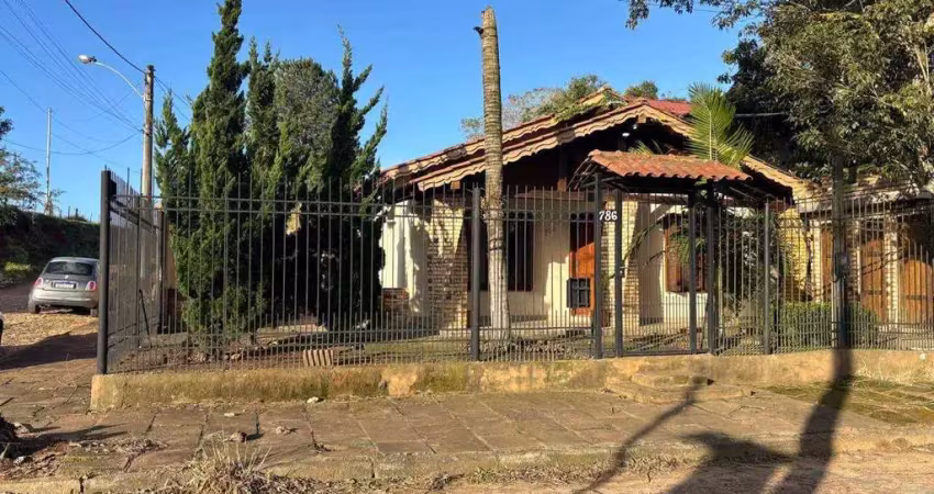 Casa com 3 quartos à venda na Rua Araucária, 786, Fiuza, Viamão