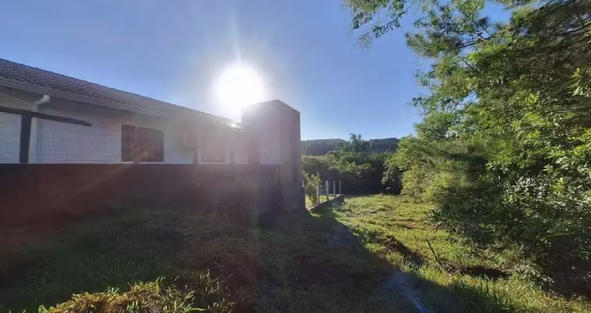 Terreno à venda na Rua Atalaia, 575, Tarumã, Viamão