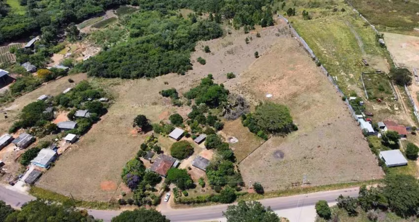 Chácara / sítio à venda na Rodovia Assis Brasil, 5352, Cocão, Viamão