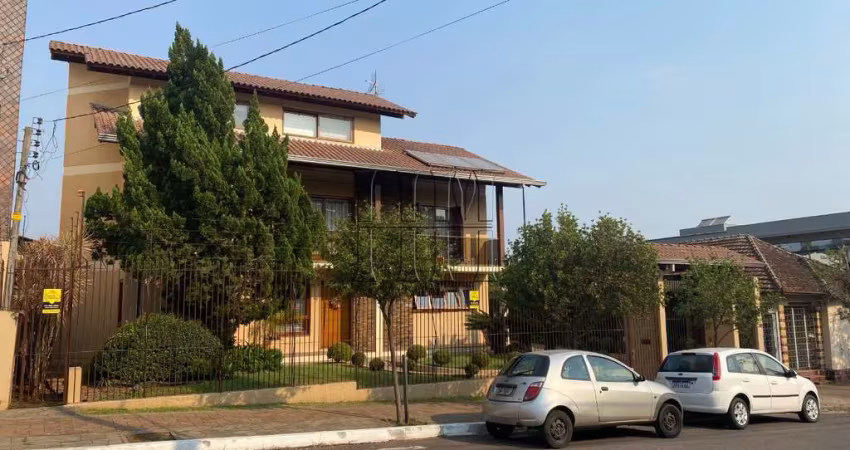 Casa com 3 quartos à venda na Rua Rodrigues Alves, 40, Industrial, Novo Hamburgo