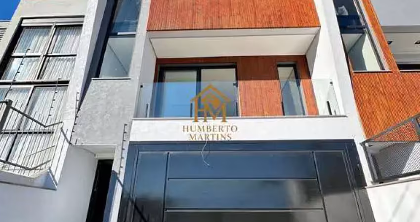 Casa com 3 quartos à venda na Rua Francisco Chiarello, 48, Vinhedos, Caxias do Sul
