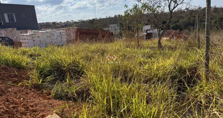 Terreno à venda na Rua 5, 5, Parque dos Buritis, Lagoa Santa