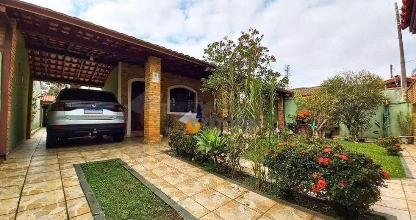 Casa com 3 dormitórios à venda, 163 m² por R$ 850.000,00 - Jardim Britânia - Caraguatatuba/SP