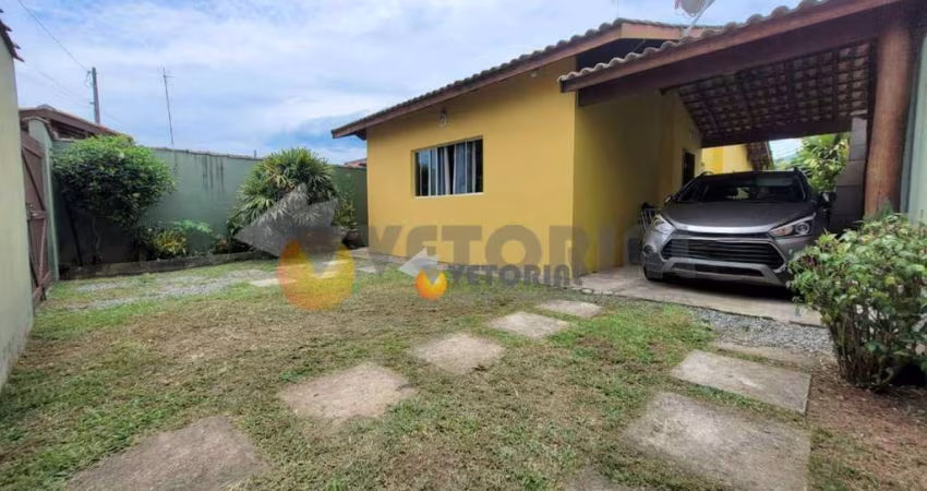 Casa com 2 dormitórios à venda, 95 m² por R$ 550.000,00 - Pontal de Santa Marina - Caraguatatuba/SP