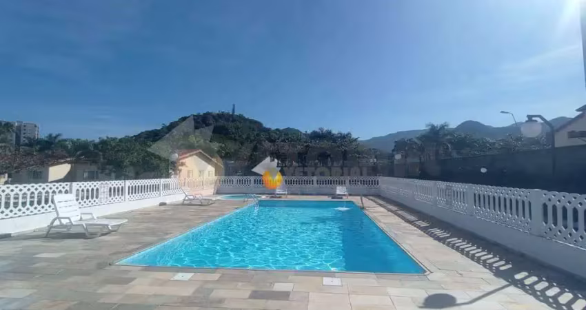 Casa com 2 dormitórios à venda, 56 m² por R$ 425.000,00 - Martim de Sá - Caraguatatuba/SP