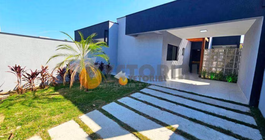 Casa com 3 dormitórios à venda, 123 m² por R$ 700.000,00 - Jardim das Gaivotas - Caraguatatuba/SP