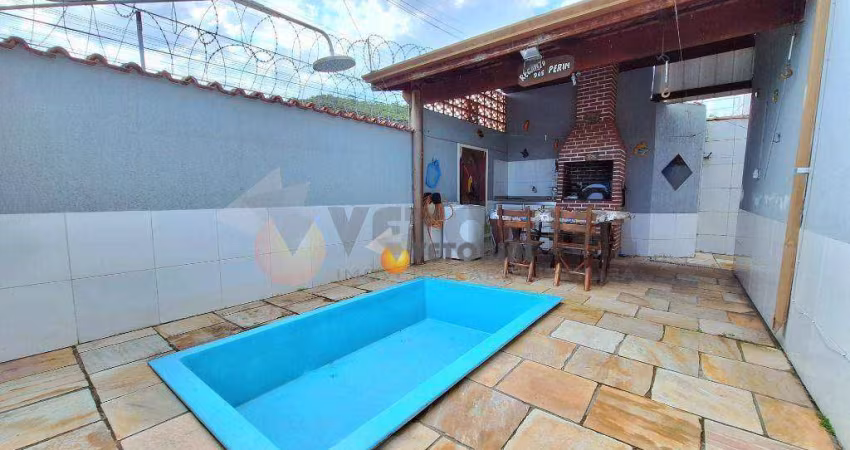 Sobrado com 2 dormitórios à venda, 73 m² por R$ 430.000,00 - Martim de Sá - Caraguatatuba/SP